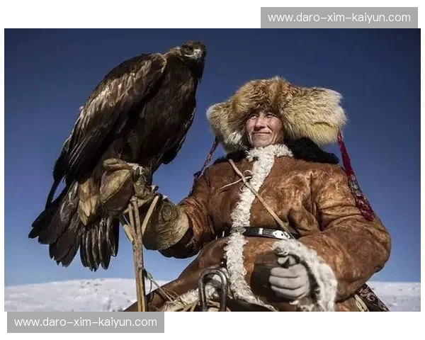 跨越经纬的信仰对决：当沙漠之鹰在安曼上空直面蓝衣军团的审判