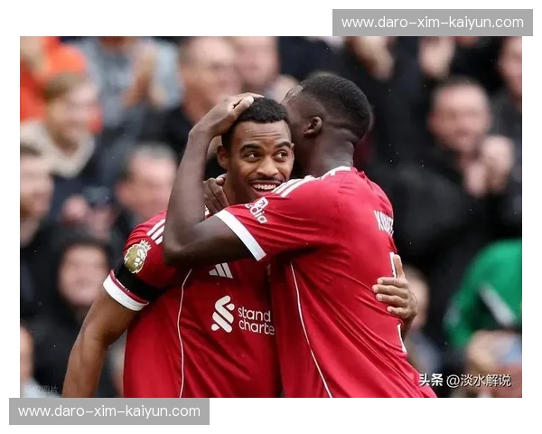 重燃绿茵激情：利物浦vs曼联，经典赛事录像带你重温荣耀与恩怨